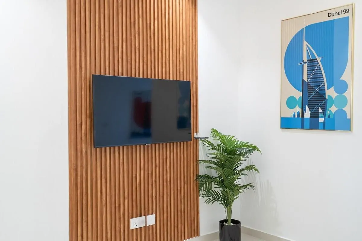 Modern 2Br Apartment Perfect For 4 In Business Bay Dubai