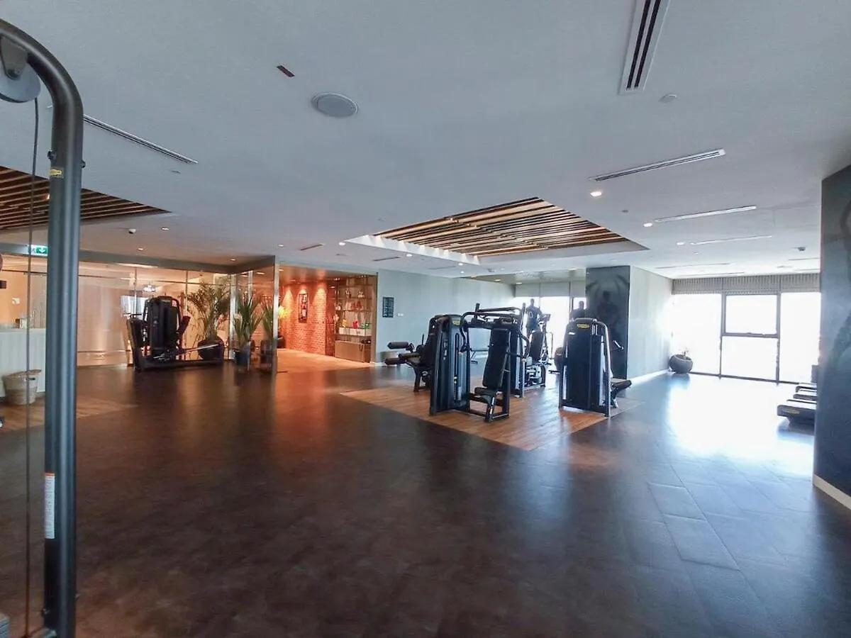 Modern 2Br Apartment Perfect For 4 In Business Bay Dubai
