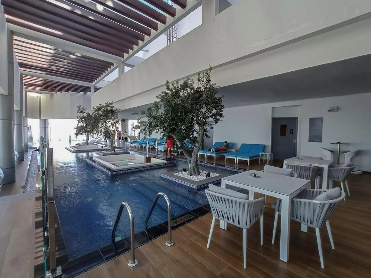 Modern 2Br Apartment Perfect For 4 In Business Bay Dubai Forenede Arabiske Emirater